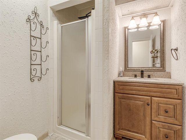 8629 S Miller Boulevard, Oklahoma City, OK 73159