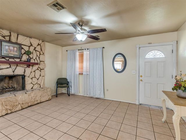 8629 S Miller Boulevard, Oklahoma City, OK 73159