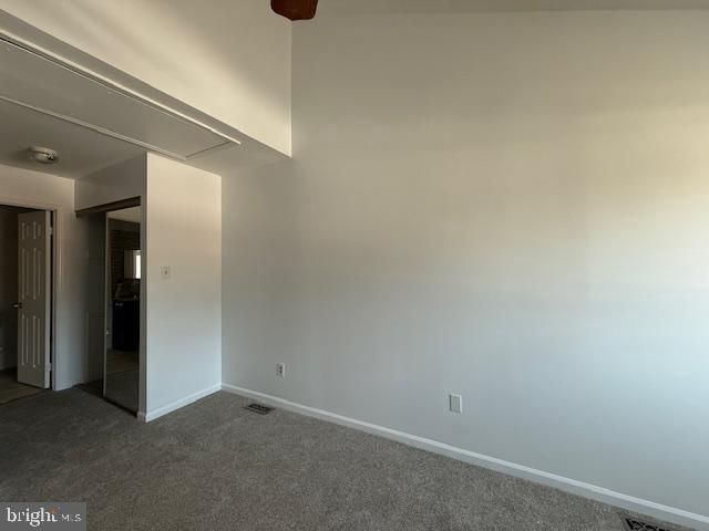 3 WYNDAM PL, Florence, NJ 08518