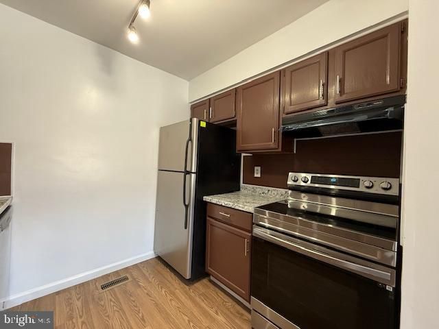 3 WYNDAM PL, Florence, NJ 08518