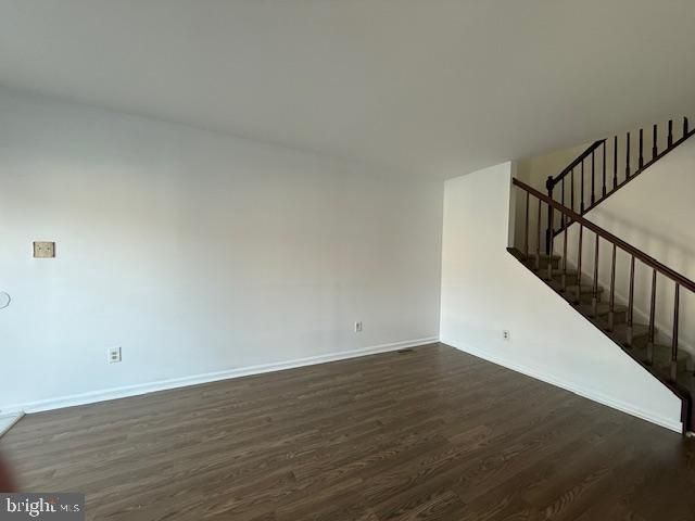 3 WYNDAM PL, Florence, NJ 08518