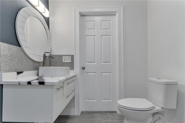 97 Lenox Avenue, Providence, RI 02907