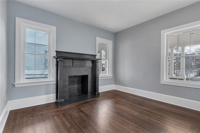 97 Lenox Avenue, Providence, RI 02907