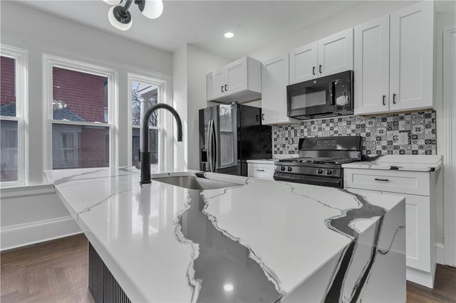 97 Lenox Avenue, Providence, RI 02907