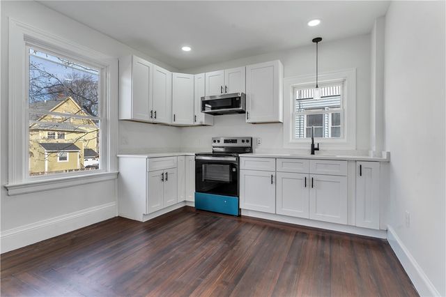 97 Lenox Avenue, Providence, RI 02907