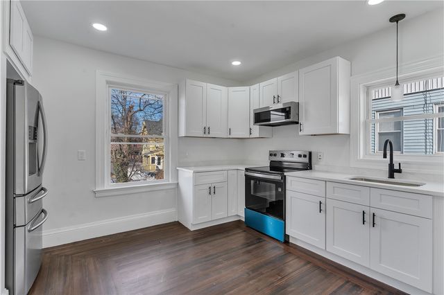 97 Lenox Avenue, Providence, RI 02907