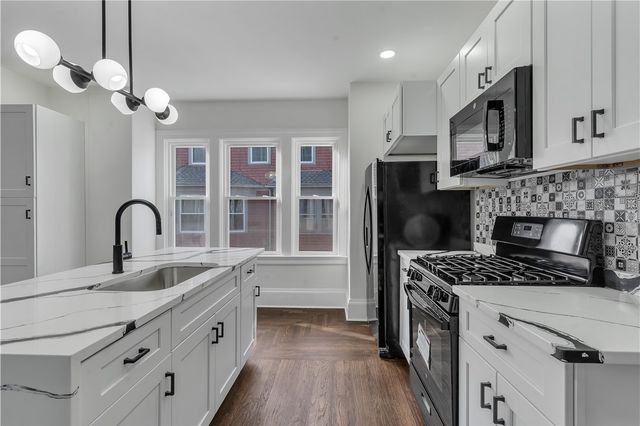 97 Lenox Avenue, Providence, RI 02907