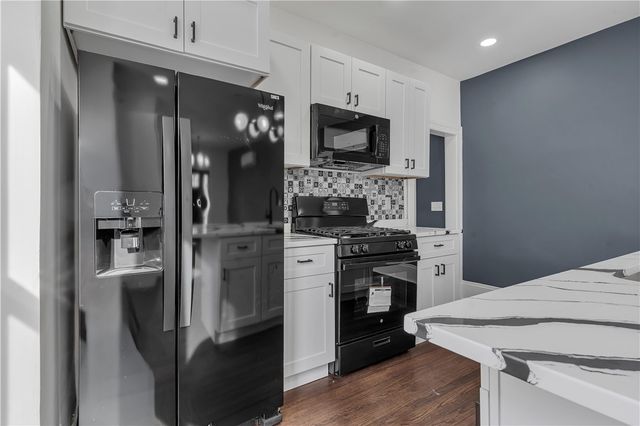 97 Lenox Avenue, Providence, RI 02907