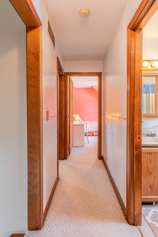 10 Moss Lane, Belchertown, MA 01007