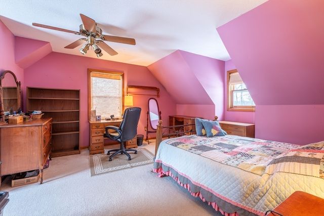 10 Moss Lane, Belchertown, MA 01007