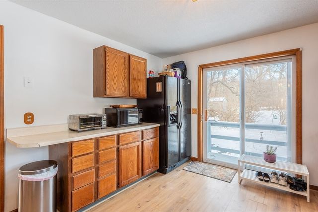 10 Moss Lane, Belchertown, MA 01007