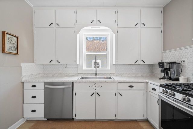 410 E Geneva STREET, Delavan, WI 53115