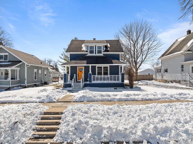 410 E Geneva STREET, Delavan, WI 53115