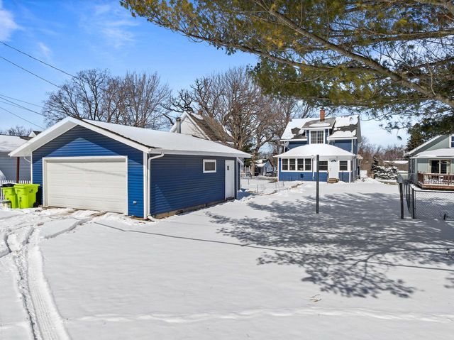 410 E Geneva STREET, Delavan, WI 53115