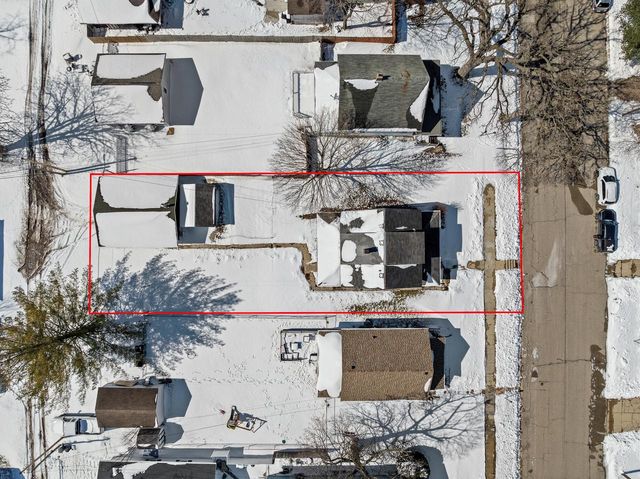 410 E Geneva STREET, Delavan, WI 53115
