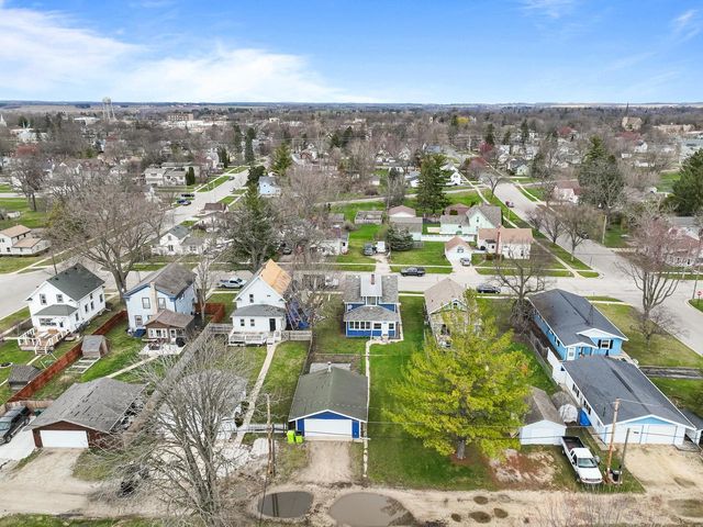 410 E Geneva STREET, Delavan, WI 53115