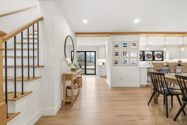 2180 Feuereisen Avenue, Ronkonkoma, NY 11779