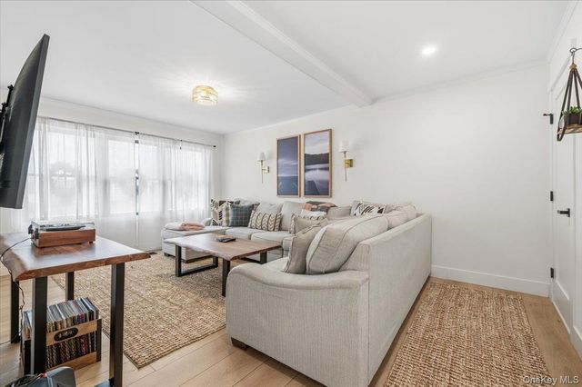 2180 Feuereisen Avenue, Ronkonkoma, NY 11779