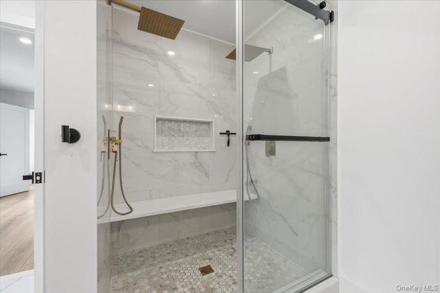 2180 Feuereisen Avenue, Ronkonkoma, NY 11779