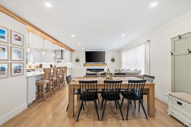 2180 Feuereisen Avenue, Ronkonkoma, NY 11779