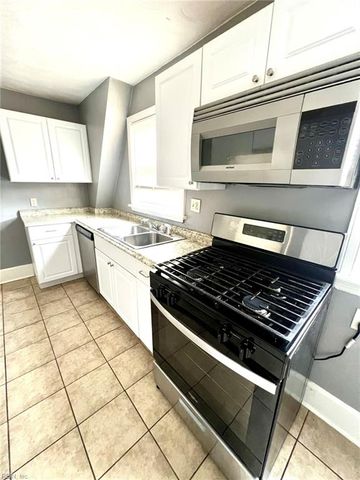 210 Pennsylvania Ave Apt 2, Norfolk, VA 23504