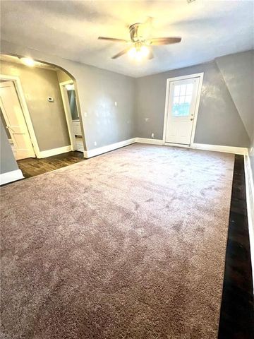 210 Pennsylvania Ave Apt 2, Norfolk, VA 23504