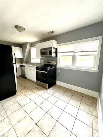 210 Pennsylvania Ave Apt 2, Norfolk, VA 23504