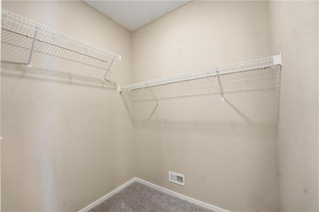 1501 SW 9th Street, Oak Grove, MO 64075