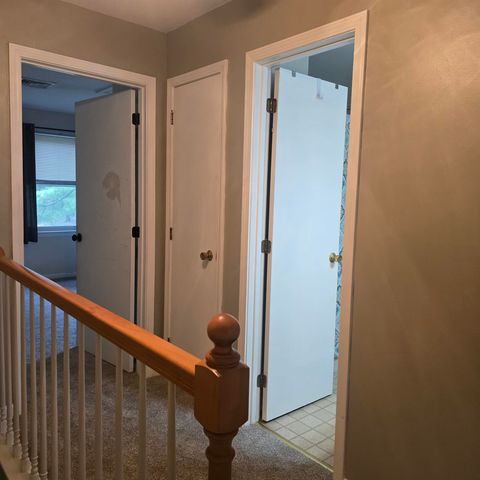 321 Fox Hollow Way, Manchester, NH 03104