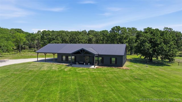 5676 N 240 Road, Beggs, OK 74421