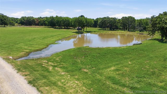 5676 N 240 Road, Beggs, OK 74421