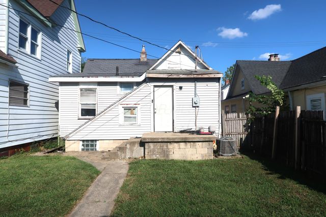 97 S Oakley Avenue, Columbus, OH 43204