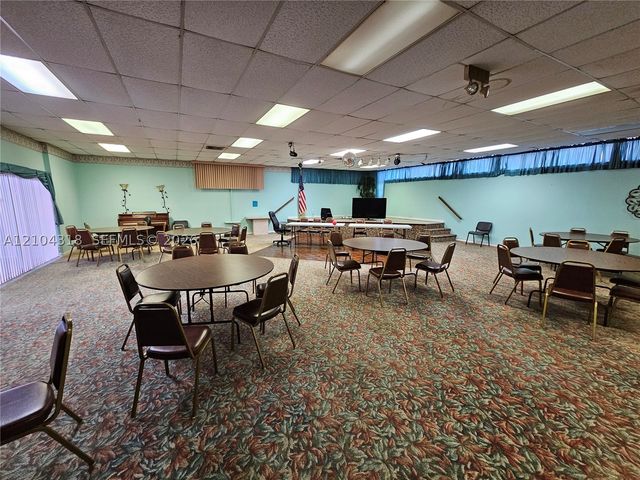 5180 E Sabal Palm Blvd 340, Tamarac, FL 33319