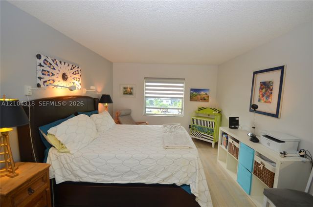 5180 E Sabal Palm Blvd 340, Tamarac, FL 33319