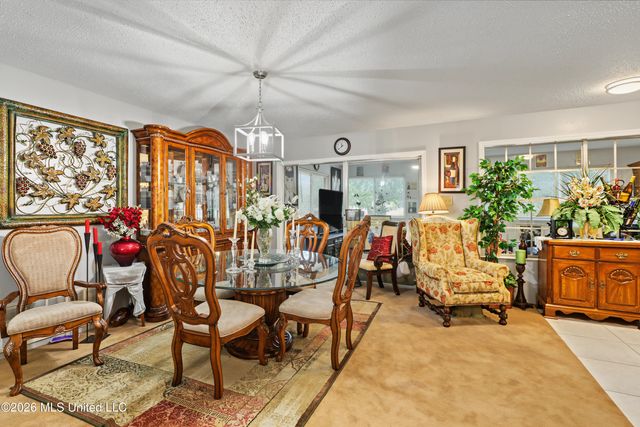 119 Muirfield Court, Ocean Springs, MS 39564
