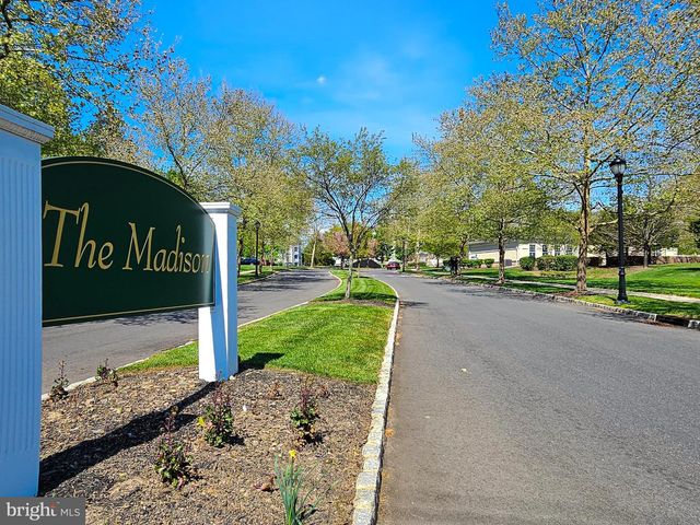 112 MASTERSON CT, Ewing, NJ 08618