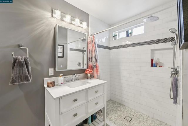 18 E Madill St, Antioch, CA 94509