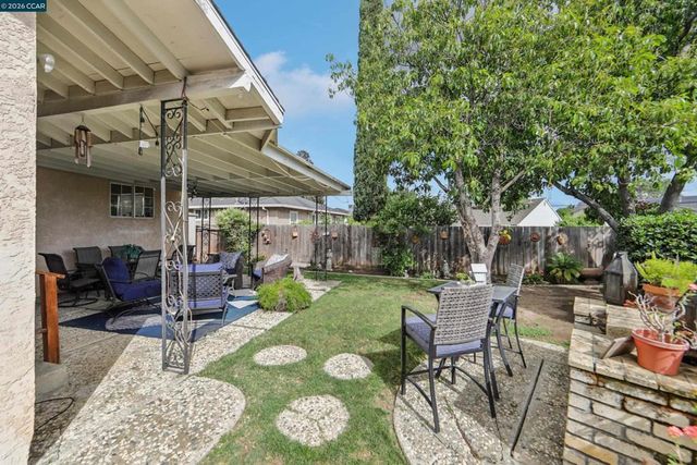 18 E Madill St, Antioch, CA 94509