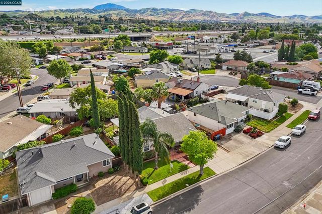 18 E Madill St, Antioch, CA 94509