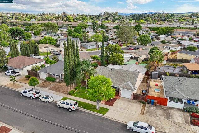 18 E Madill St, Antioch, CA 94509