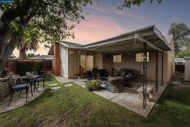 18 E Madill St, Antioch, CA 94509