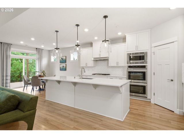 1721 Nw HANCOCK Dr, Camas, WA 98607