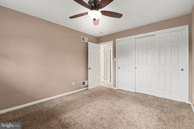 1949 MILLERSVILLE RD, Lancaster, PA 17603