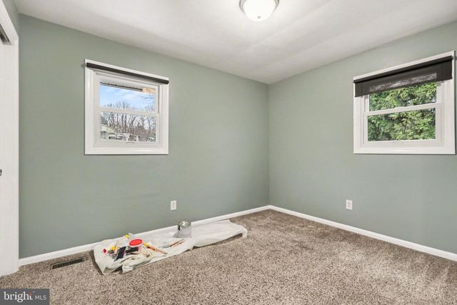 1949 MILLERSVILLE RD, Lancaster, PA 17603