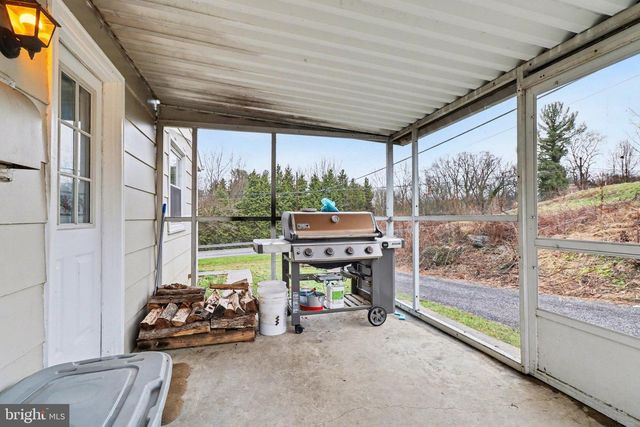 1949 MILLERSVILLE RD, Lancaster, PA 17603