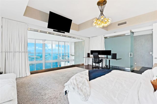 1100 Biscayne Boulevard 5706, Miami, FL 33132