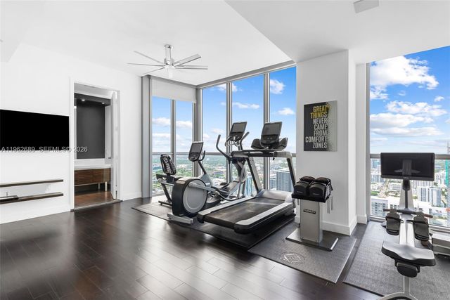 1100 Biscayne Boulevard 5706, Miami, FL 33132