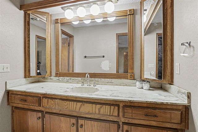 744 SW 101st Street, Oklahoma City, OK 73139