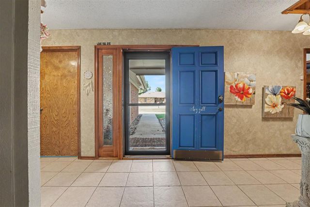 744 SW 101st Street, Oklahoma City, OK 73139