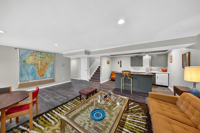 1516 Woodland Drive SW, Rochester, MN 55902